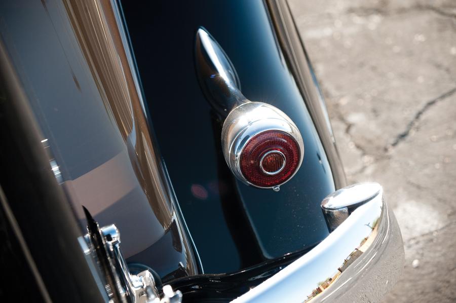  Buick Series 90 Club Sedan 1934 года  (фото 7 из 24)